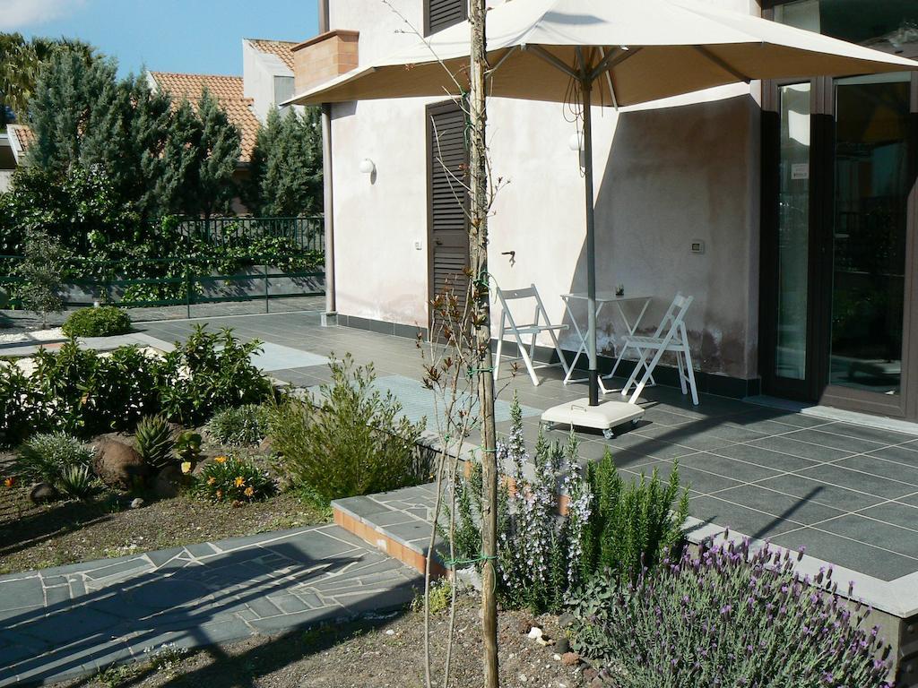 Etna Holiday Home Nicolosi Δωμάτιο φωτογραφία